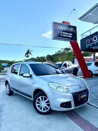 RENAULT SANDERO 1.0 EXPRESSION 16V FLEX 4P MANUAL RENAULT SANDERO 1.0 EXPRESSION 16V FLEX 4P MANUAL